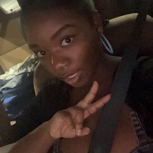 Meet your Posher, Cylvia